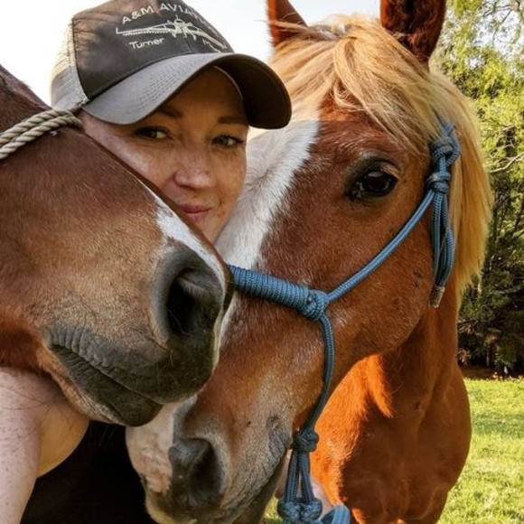 Meet your Posher, Rebekah - Picture 1 of 1